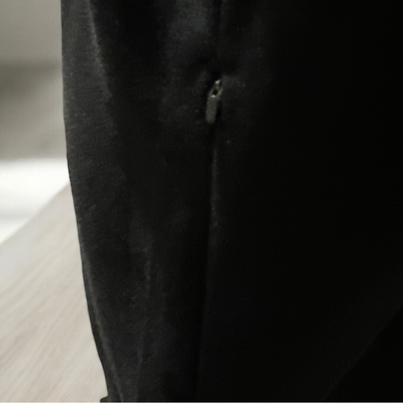 Athleta crosstown circa track sweatshirt dress black size XS zip neck & pockets - Picture 11 of 13